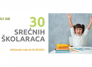 Dete za stolom